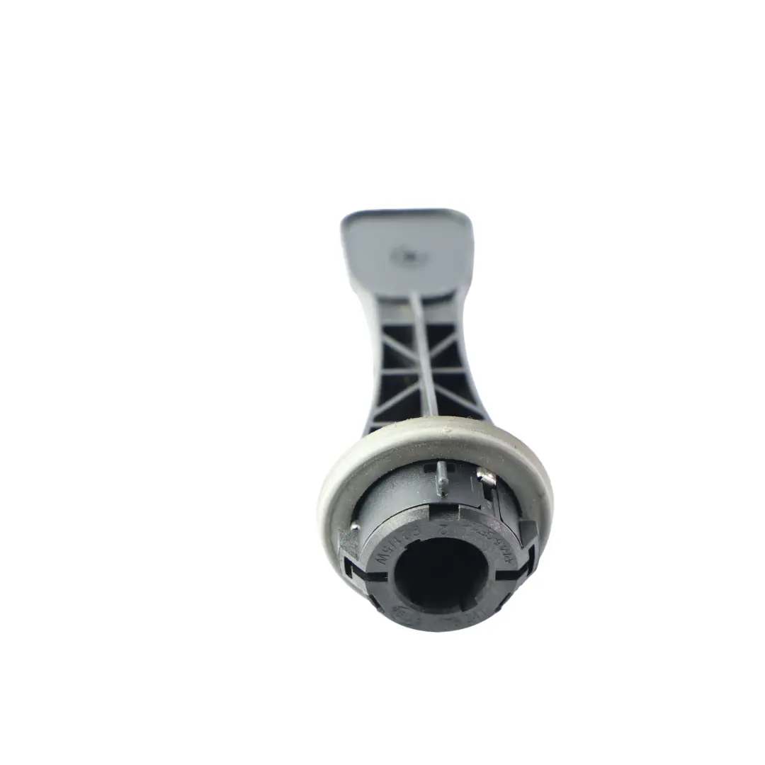 2K Osłona Gniazda Żarówki Kierunkowskazu do Volkswagen Caddy o numerze 2K5953123 Volkswagen Caddy 2K Osłona Gniazda Żarówki Kierunkowskazu - SKU 2K5953123 - Numer Części 2K5953123