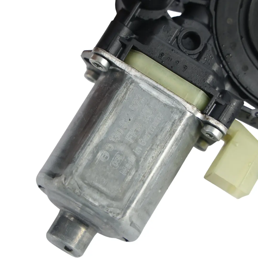 Front Window Motor Regulator Right O/S to Volkswagen Caddy SB with Part number 2K7959802 Volkswagen Caddy SB Front Window Motor Regulator Right O/S - SKU 2K7959802 - Part number 2K7959802