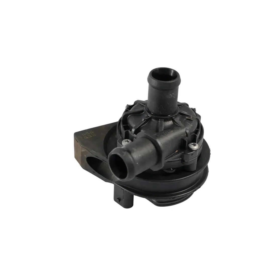Skoda Karoq NU7 Octavia Mk3 Additional Water Coolant Pump 1.5 TSI - SKU 2Q0965567 - Part number 2Q0965567