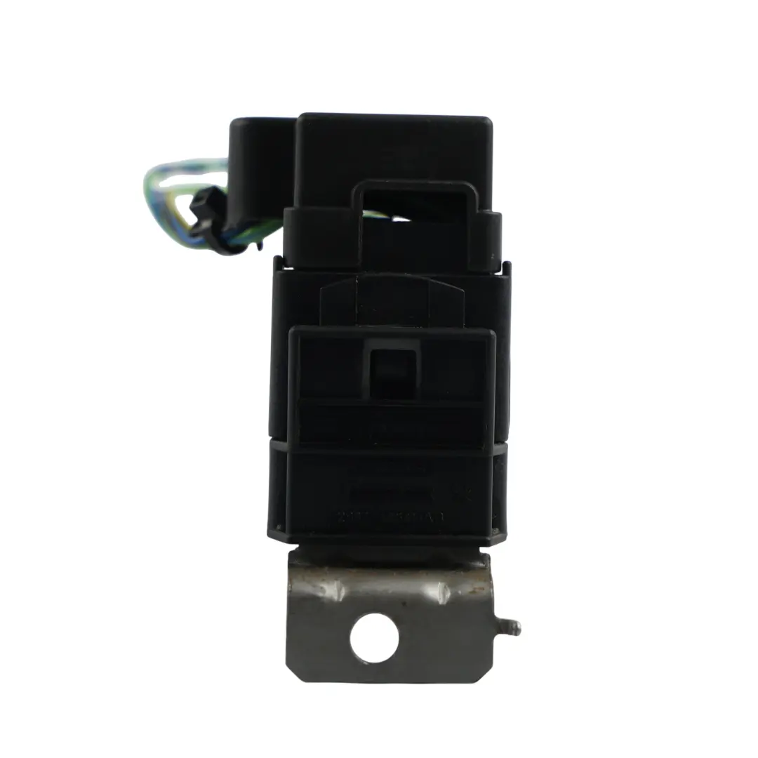 Front Seat Wire Bracket Connector 1376128 to Ford Transit Custom with Part number 2S6T-14A541-AB Ford Transit Custom Front Seat Wire Bracket Connector 1376128 - SKU 2S6T-14A541-AB - Part number 2S6T-14A541-AB
