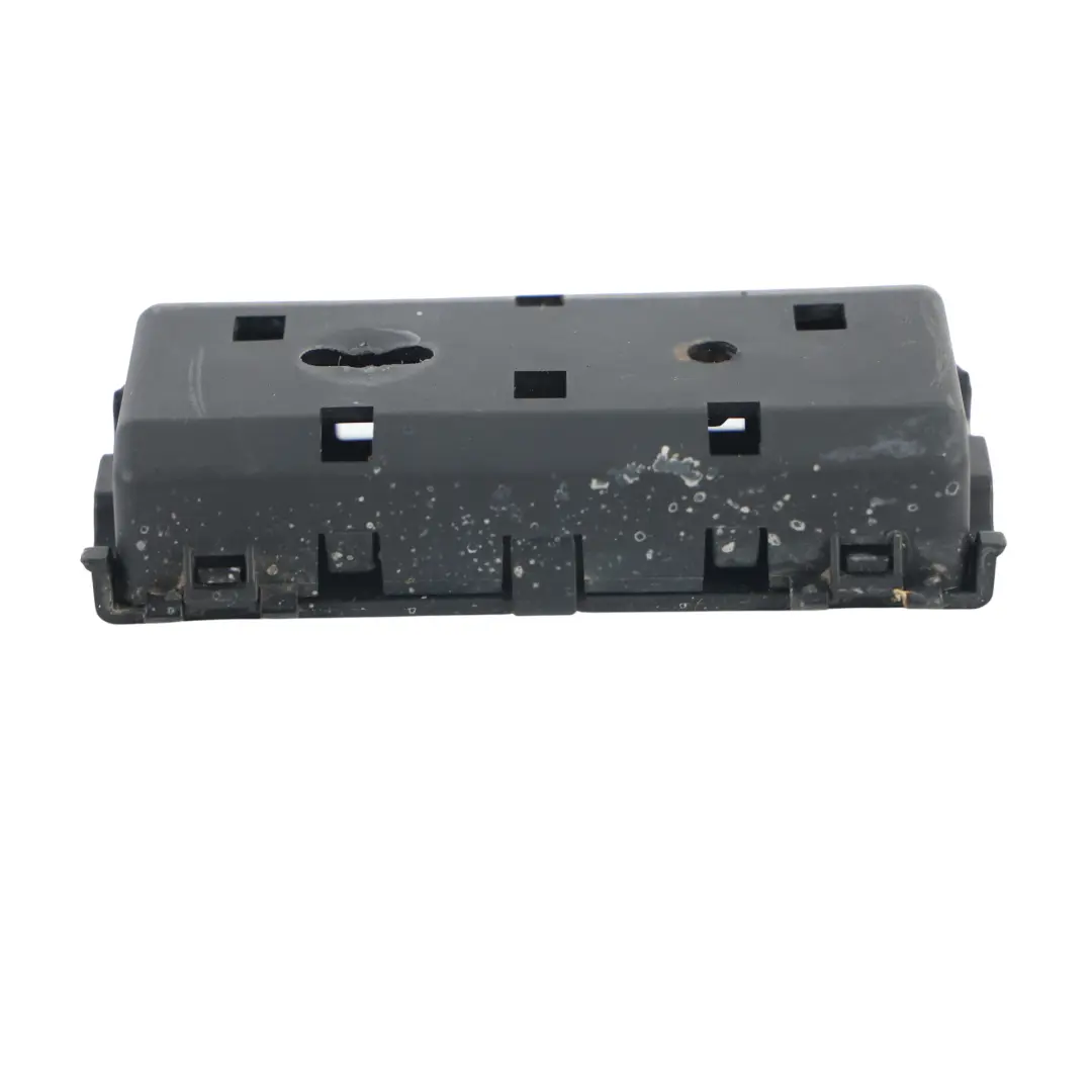 Housing Box Cover Cable Mounting to BMW F21 F22 F23 X3 E83 Plug with Part number 3403145 BMW F21 F22 F23 X3 E83 Plug Housing Box Cover Cable Mounting - SKU 3403145 - Part number 3403145