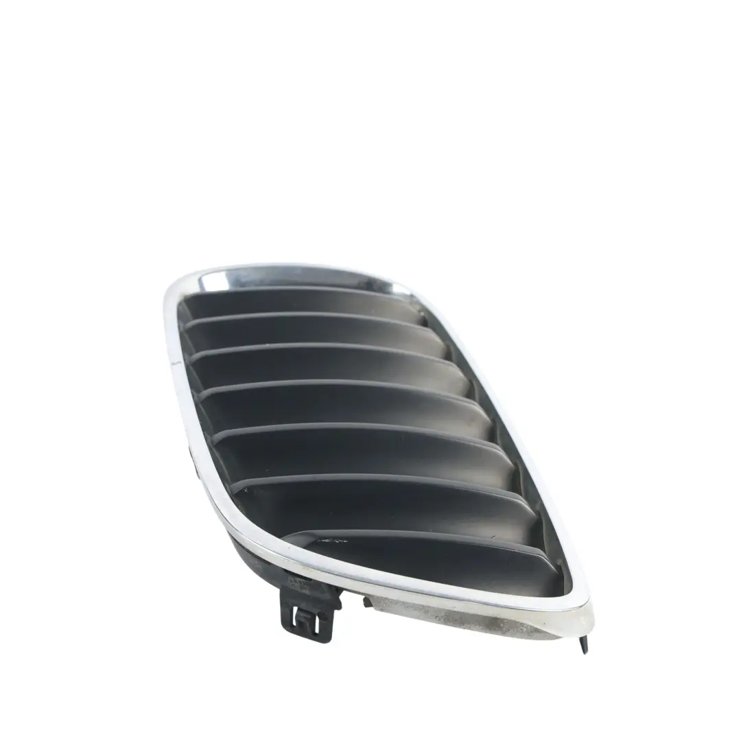 Grille Calandre Pare-Chocs Avant Chrome Gauche pour BMW X3 E83 à propos du numéro de pièce 3414903 BMW X3 E83 Grille Calandre Pare-Chocs Avant Chrome Gauche - SKU 3414903 - Numéro de pièce 3414903