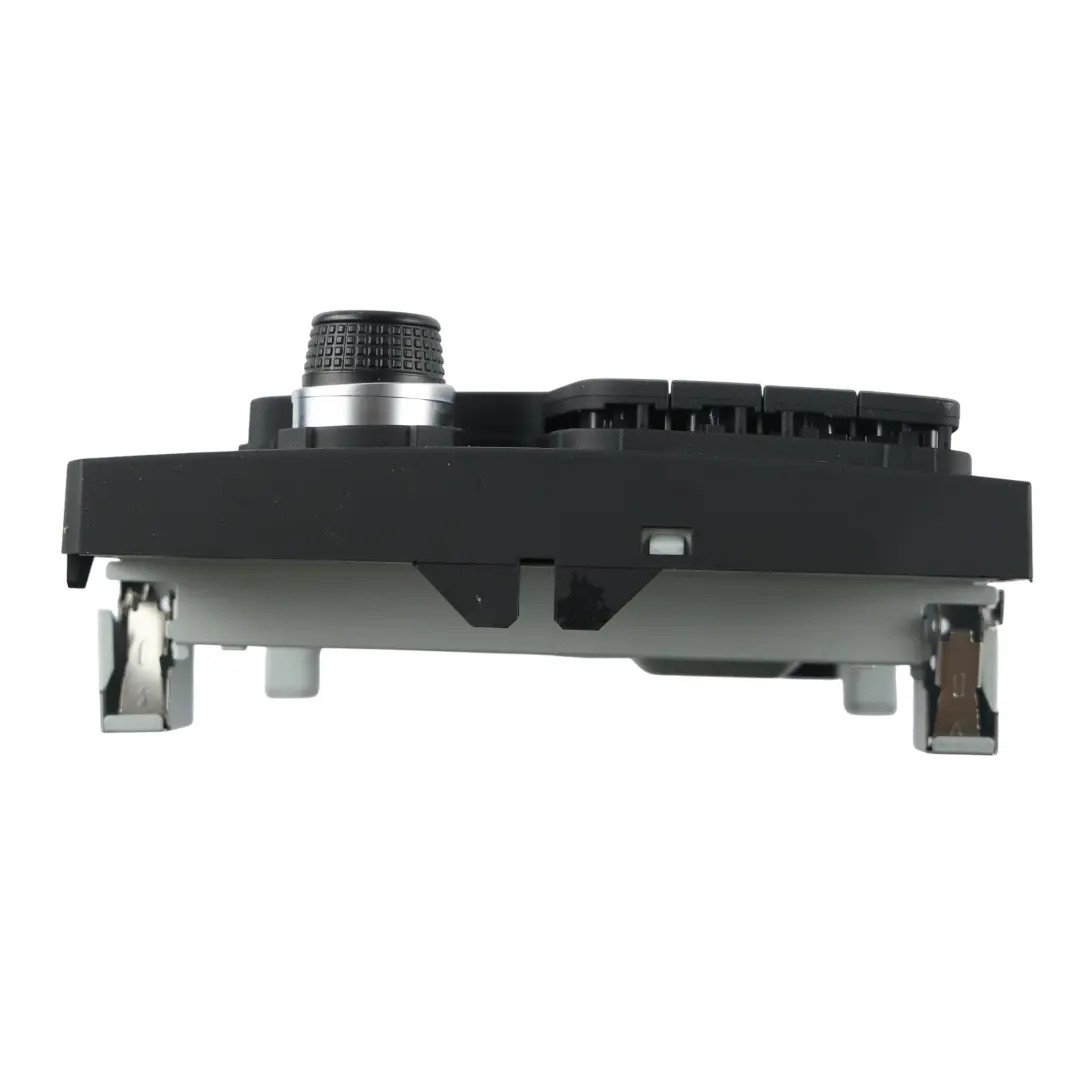 Multimedia Radio Sat Nav Radio Display Screen to Volkswagen Golf Mk7 with Part number 3G0919605D Volkswagen Golf Mk7 Multimedia Radio Sat Nav Radio Display Screen - SKU 3G0919605D-1 - Part number 3G0919605D