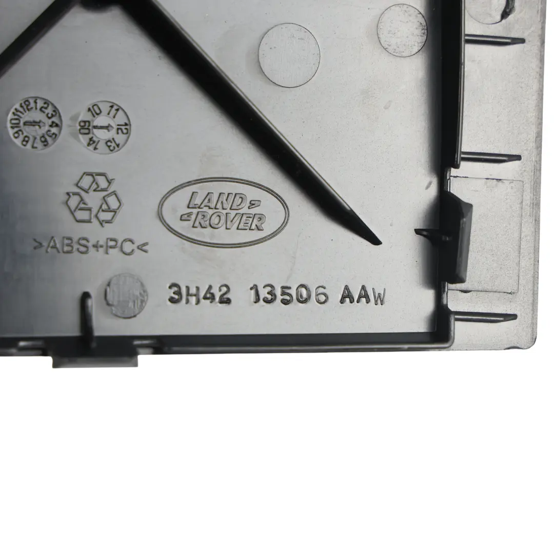 Land Rover Rear Boot Parcel Trim Cover Panel Rechts - SKU 3H42-13506-AAW - Teilenummer 3H42-13506-AAW