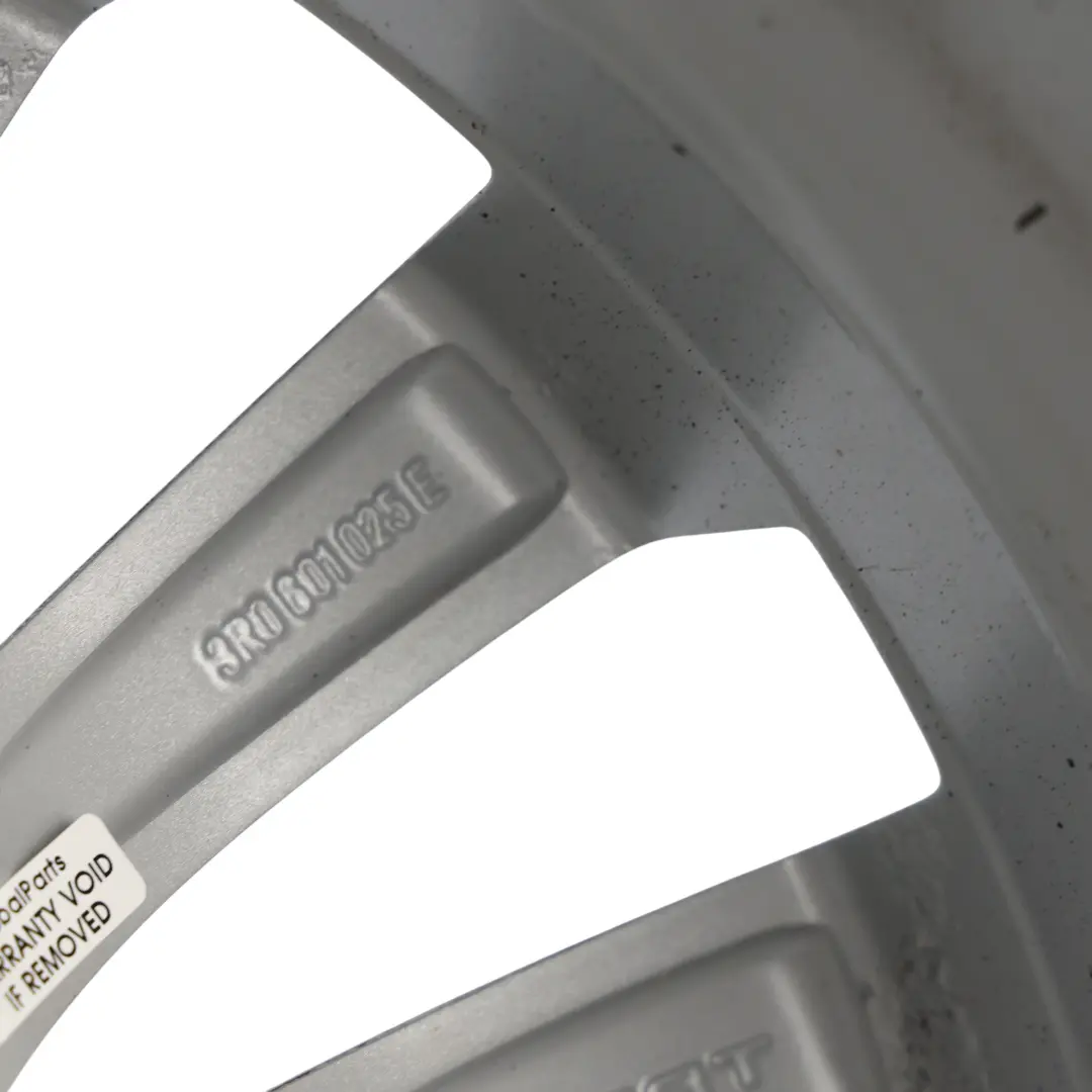 Seat Exeo 3R Silver Alloy Wheel Rim 17" 7.5J ET:42 - SKU 3R0601025E-1 - Part number 3R0601025E