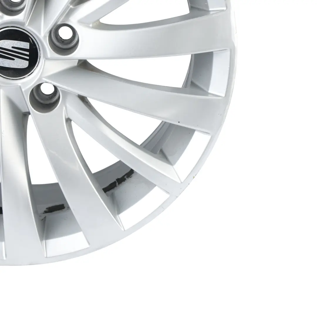 3R Cerchione Lega Argento 17" 7.5J ET:42 per Seat Exeo con numero di parte 3R0601025E Seat Exeo 3R Cerchione Lega Argento 17" 7.5J ET:42 - SKU 3R0601025E-1 - Numero di parte 3R0601025E