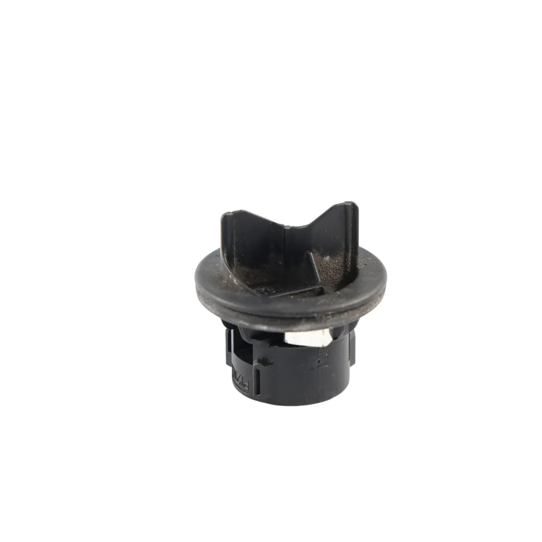 St-3 Mk2 Headlight Indicator Bulb Holder Socket 2S6A-13K370-AA to Ford Focus with Part number 4379280 Ford Focus St-3 Mk2 Headlight Indicator Bulb Holder Socket 2S6A-13K370-AA - SKU 4379280 - Part number 4379280
