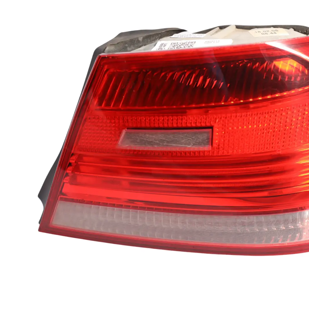 Coupé Rear Light Lamp In The Side Panel Right O/S Side to BMW E92 with Part number 4428214 BMW E92 Coupé Rear Light Lamp In The Side Panel Right O/S Side - SKU 4428214 - Part number 4428214