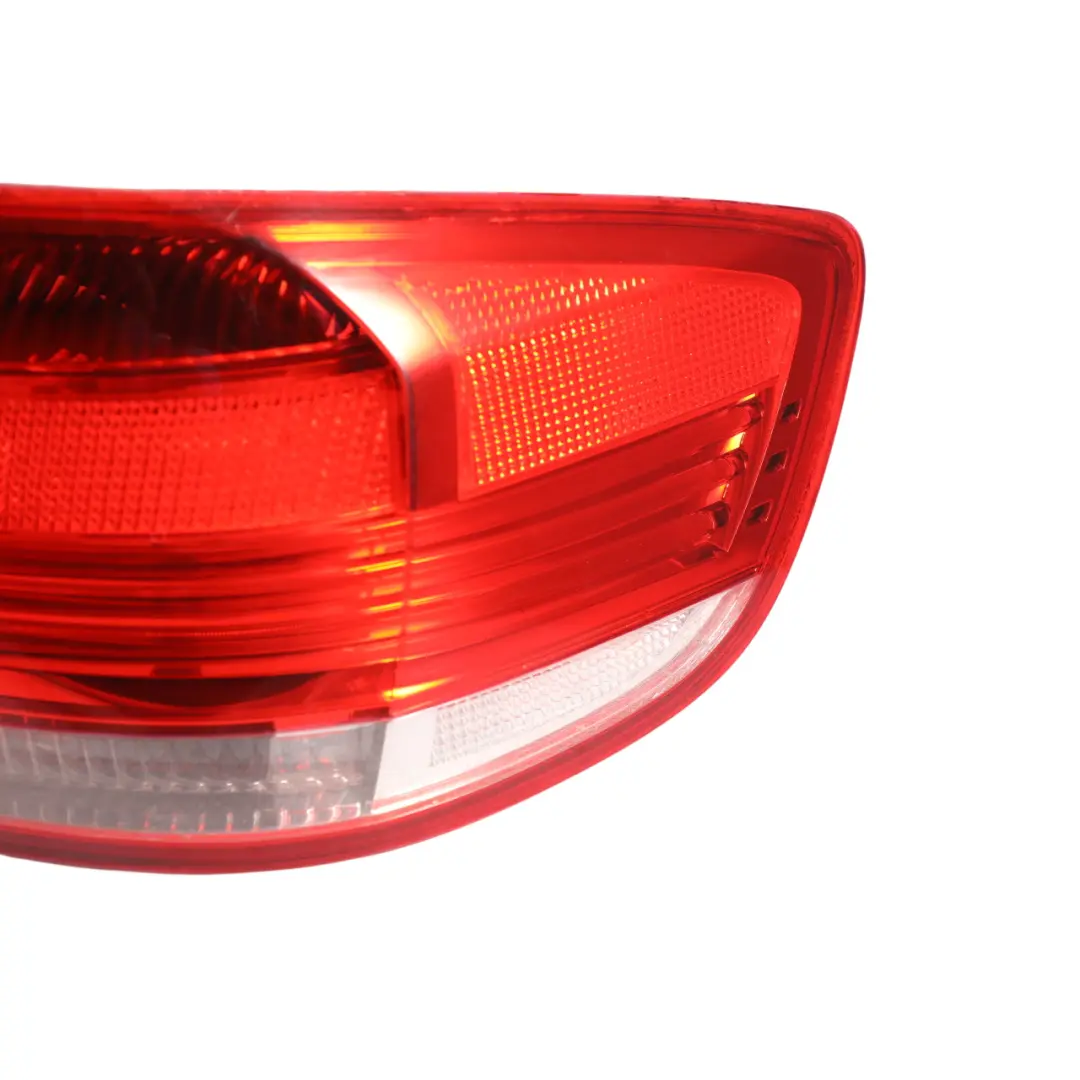 BMW E92 Coupé Rear Light Lamp In The Side Panel Right O/S Side - SKU 4428214 - Part number 4428214