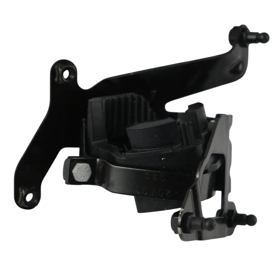 Water Coolant Pump Mount Bracket Holder 3.0 TDI to Audi A6 C7 A7 4G with Part number 4G0820195D Audi A6 C7 A7 4G Water Coolant Pump Mount Bracket Holder 3.0 TDI - SKU 4G0820195D - Part number 4G0820195D