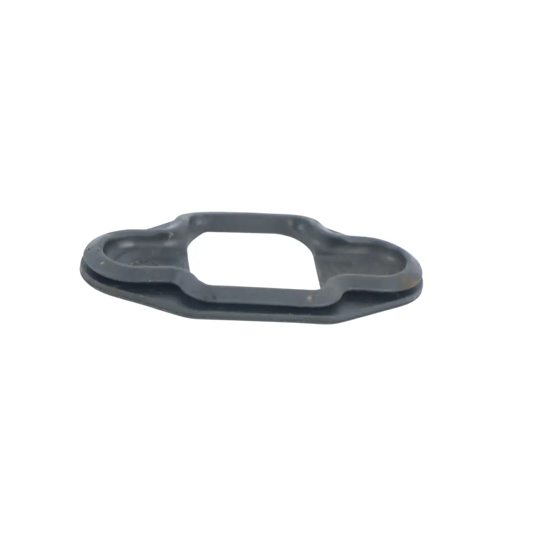 Supporto Fermo Porta Posteriore Sinistro Destro per Audi A6 S6 C7 con numero di parte 4G0839923 Audi A6 S6 C7 Supporto Fermo Porta Posteriore Sinistro Destro - SKU 4G0839923 - Numero di parte 4G0839923