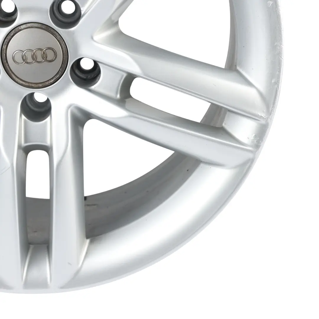 Felga Srebrna 19" 9J ET32 do Audi A7 4G A8 4H o numerze 4H0601025R Audi A7 4G A8 4H Felga Srebrna 19" 9J ET32 - SKU 4H0601025R-6 - Numer Części 4H0601025R