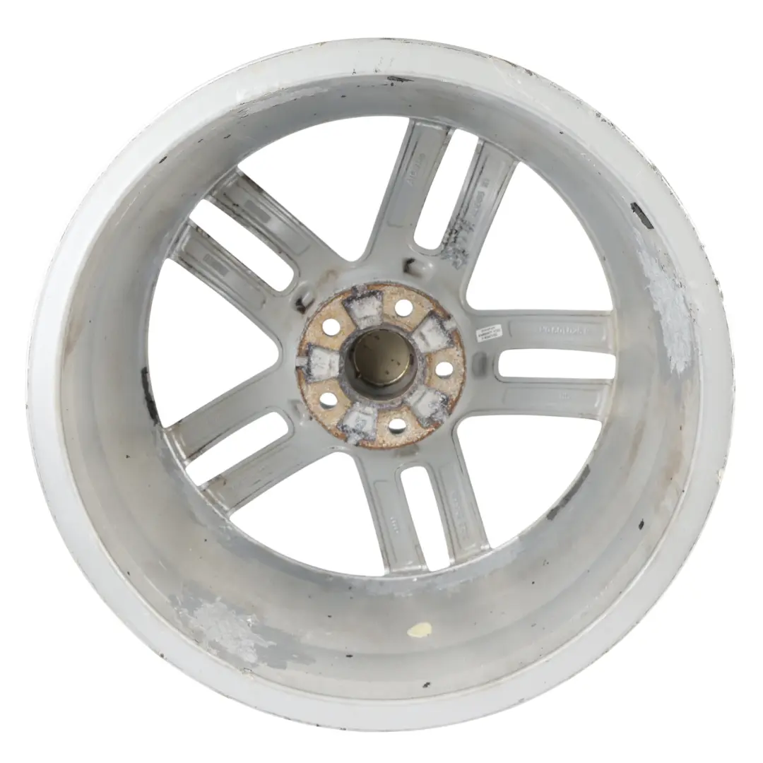 Alloy Rim 19" 9J ET:32 Star Spoke to Audi A7 4G A8 4H Silver Wheel with Part number 4H0601025R Audi A7 4G A8 4H Silver Wheel Alloy Rim 19" 9J ET:32 Star Spoke - SKU 4H0601025R-8 - Part number 4H0601025R