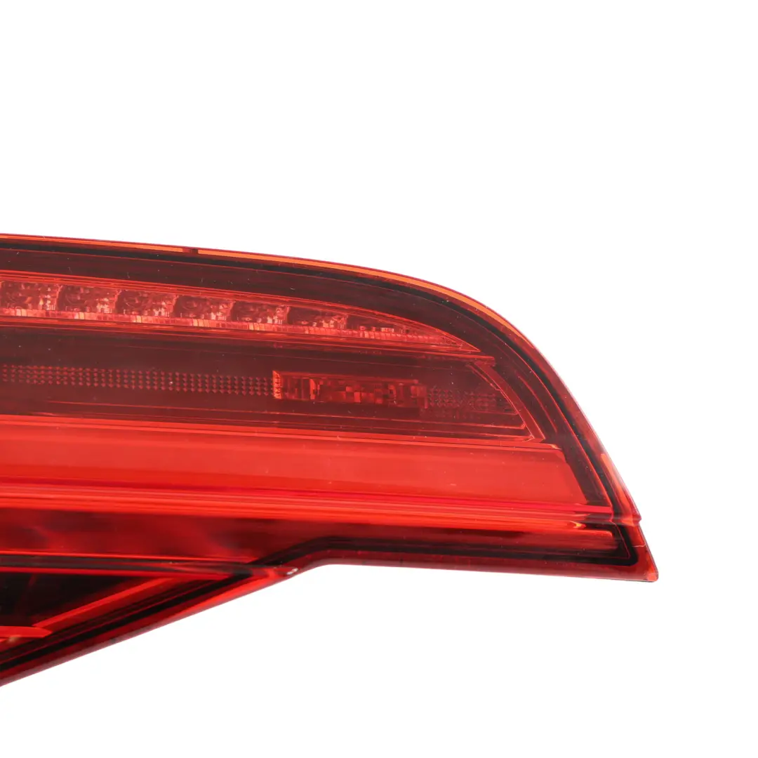 Audi A8 D4 4H Wewnętrzna Lewa Tylna Lampa LED - SKU 4H0945093K - Numer Części 4H0945093K