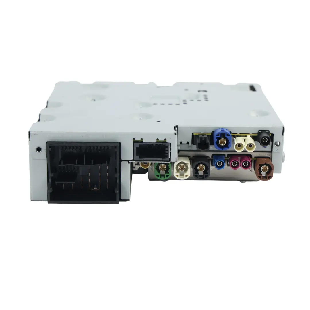 Central Media Unit Head Unit Navigation Control MIB2+ HIGH to Audi A6 C8 with Part number 4K0035063A Audi A6 C8 Central Media Unit Head Unit Navigation Control MIB2+ HIGH - SKU 4K0035063A - Part number 4K0035063A