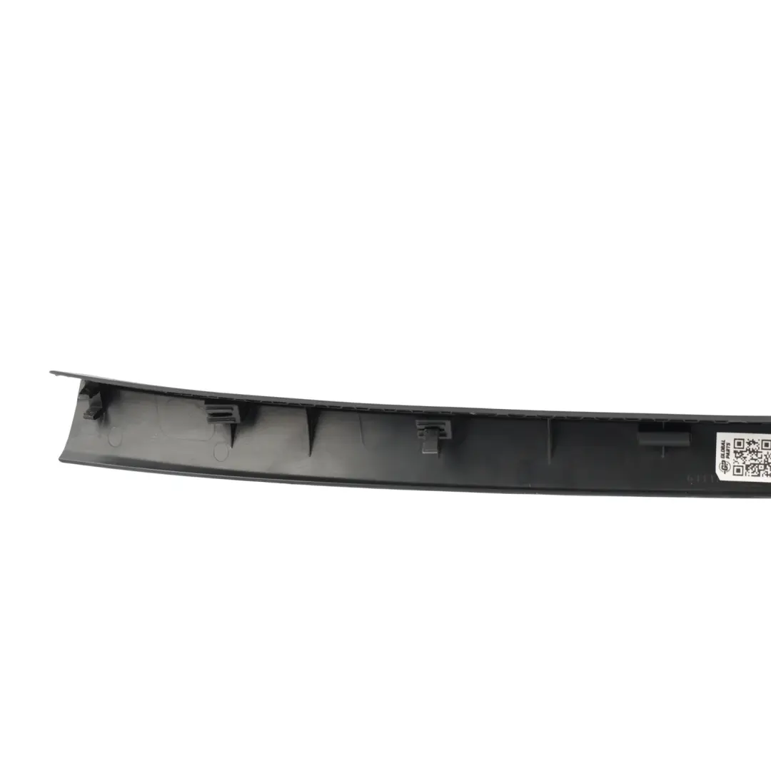Boot Trunk Lid Tailgate Centre Upper Cover Trim Black to Audi Q7 4L Rear with Part number 4L0867606 Audi Q7 4L Rear Boot Trunk Lid Tailgate Centre Upper Cover Trim Black - SKU 4L0867606 - Part number 4L0867606