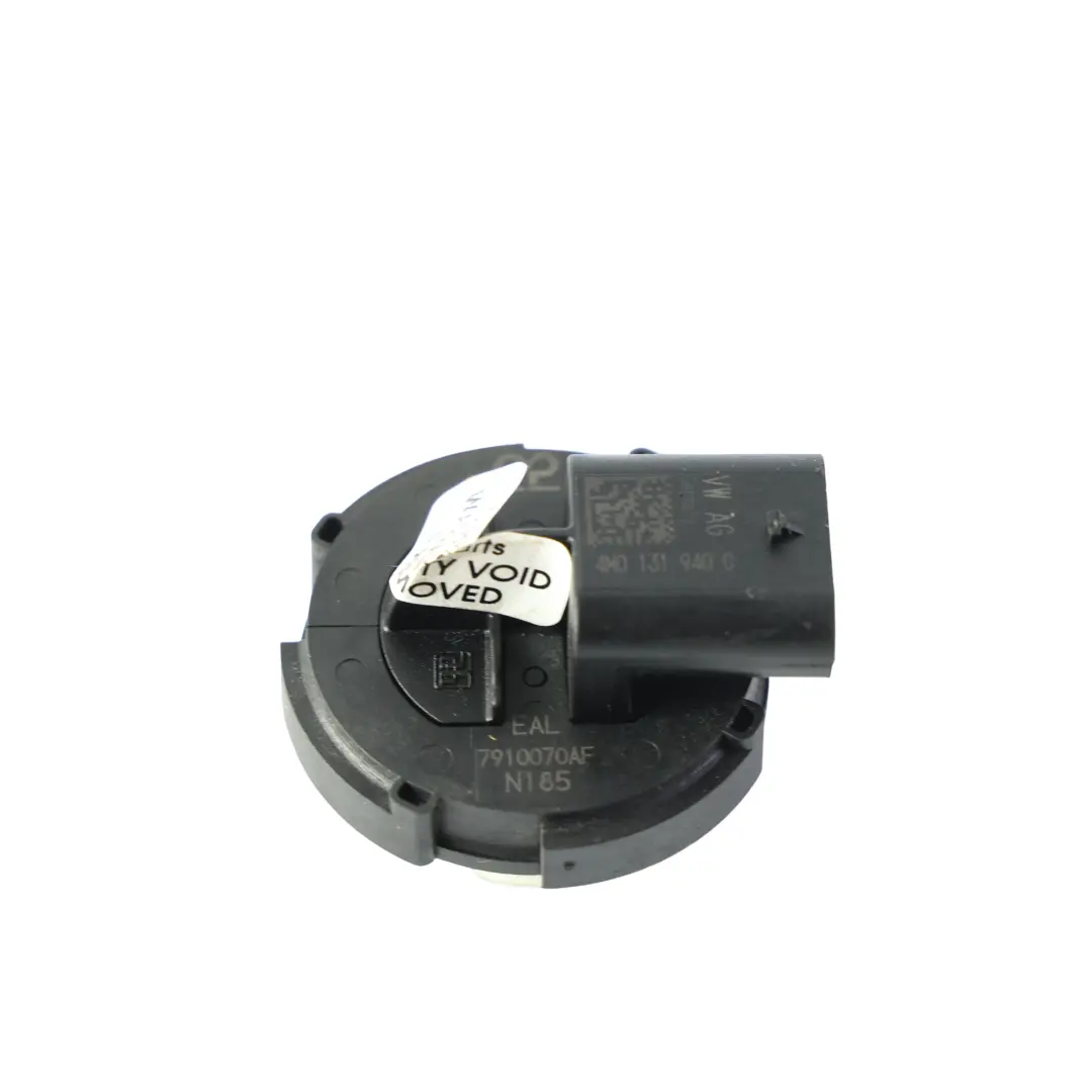 Audi A4 B9 A5 F5 AdBlue Tank Reducing Agent Quality Sensor Diesel - SKU 4M0131940C - Part number 4M0131940C