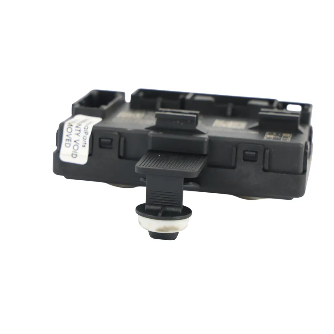 Moduł Sterownik Drzwi Przedni Prawy do Audi S5 F5 o numerze 4M0959792M Audi S5 F5 Moduł Sterownik Drzwi Przedni Prawy - SKU 4M0959792M - Numer Części 4M0959792M