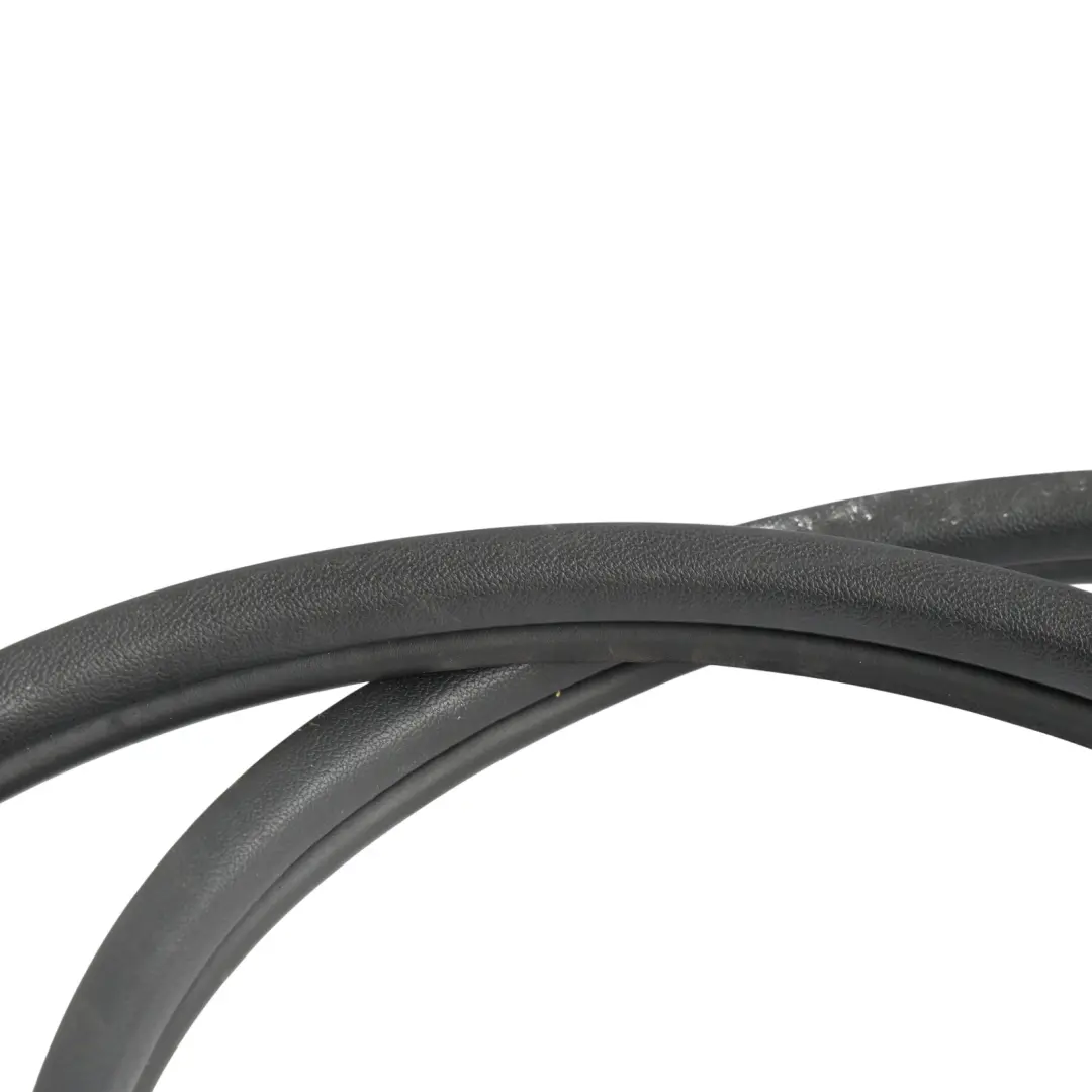 Mk2 Front Door Frame Edge Seal Gasket Left Right N/O/S to Fiat Panda with Part number 51753996 Fiat Panda Mk2 Front Door Frame Edge Seal Gasket Left Right N/O/S - SKU 51753996 - Part number 51753996