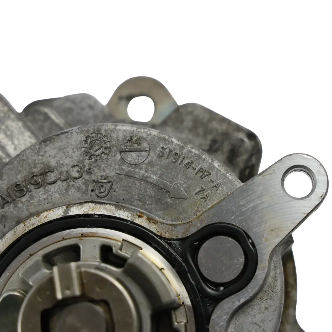 Ford Focus ST MK3 Pompe à Vide Frein 2.0 Ecoboost BB5E-2A451-BD - SKU 5235113 - Numéro de pièce 5235113