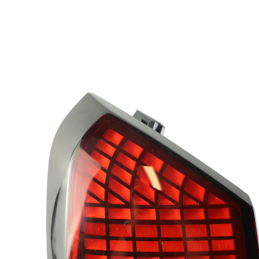 F66 Lampa Reflektor Lewy Tylny do Mini F65 o numerze 5A1DBA5 Mini F65 F66 Lampa Reflektor Lewy Tylny - SKU 5A1DBA5 - Numer Części 5A1DBA5