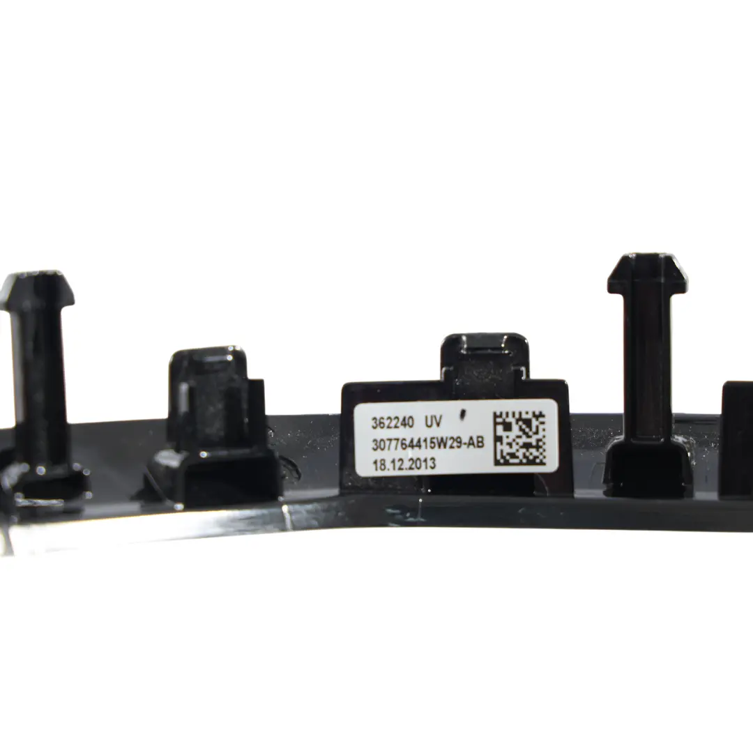 Couvercle Garniture Volant pour Skoda Octavia 5E Fabia NJ à propos du numéro de pièce 5E0419685A Skoda Octavia 5E Fabia NJ Couvercle Garniture Volant - SKU 5E0419685A-2 - Numéro de pièce 5E0419685A