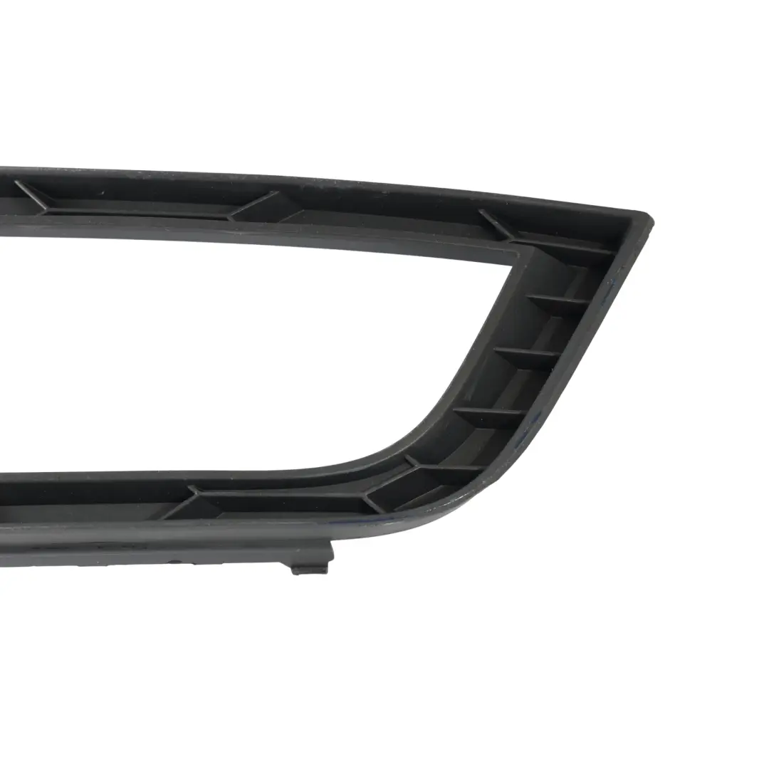 Skoda Octavia MK3 Nebelscheinwerfer Gitter Blende Vorne Links - SKU 5E0807681 - Teilenummer 5E0807681