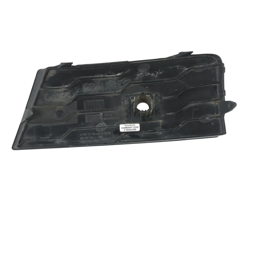 Skoda Octavia RS Mk3 5E Grille Pare-Chocs Avant PDC Gauche - SKU 5E0807681C - Numéro de pièce 5E0807681C