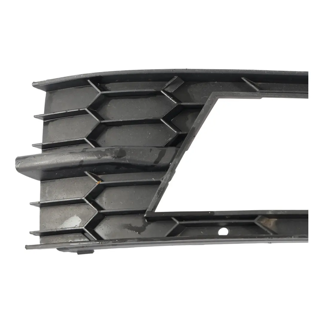 Skoda Octavia Mk3 Front Bumper Lower Grille Right O/S - SKU 5E0807682 - Part number 5E0807682