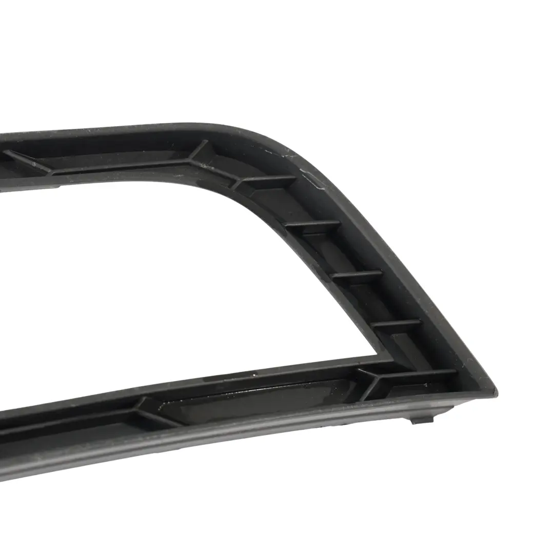 Skoda Octavia Mk3 Front Bumper Lower Grille Right O/S - SKU 5E0807682 - Part number 5E0807682