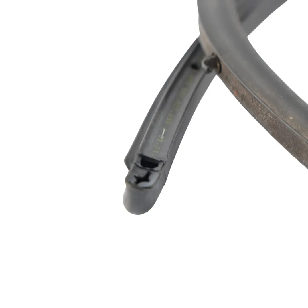 Skoda Octavia 5E VR Front Door Seal Gasket Rubber Outer Right O/S - SKU 5E0837698A - Part number 5E0837698A