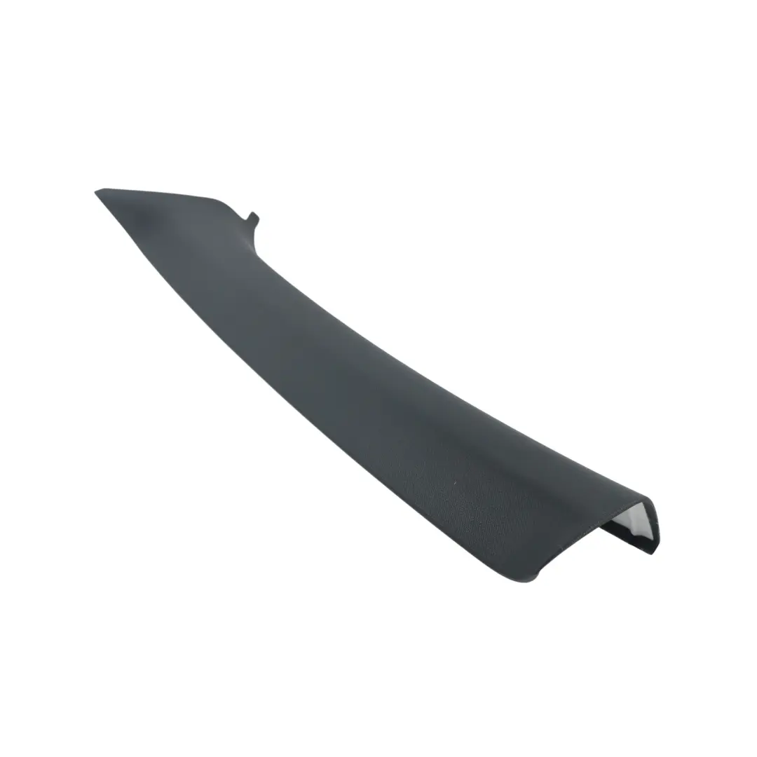 Moldura Columna Pilar A Negro Izquierdo para Skoda Octavia 5E con número de pieza 5E0867233 Skoda Octavia 5E Moldura Columna Pilar A Negro Izquierdo - SKU 5E0867233-1 - Número de pieza 5E0867233