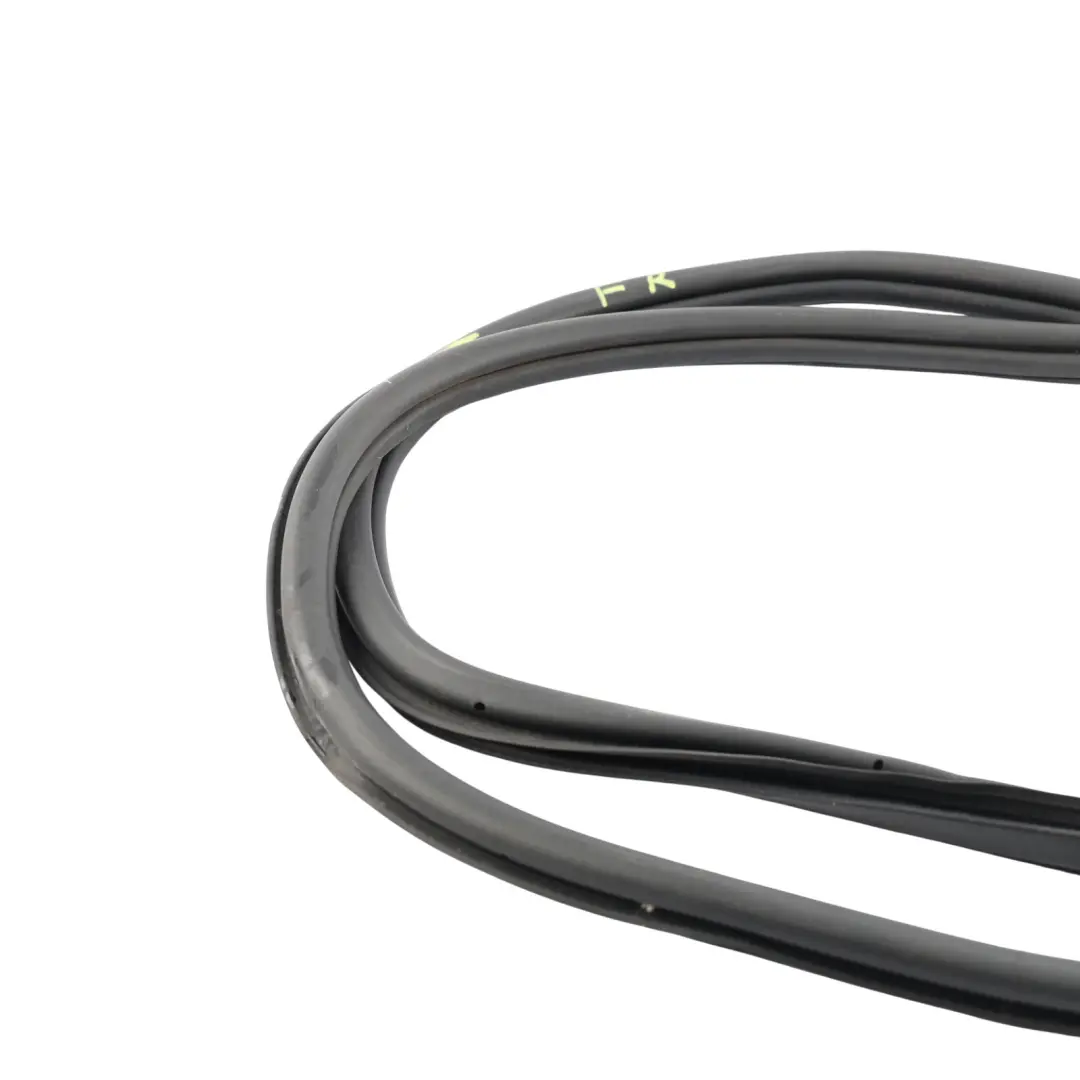 MK3 Junta Goma Sellado Puerta Delantero Derecho para Skoda Octavia con número de pieza 5E0867366F Skoda Octavia MK3 Junta Goma Sellado Puerta Delantero Derecho - SKU 5E0867366F - Número de pieza 5E0867366F