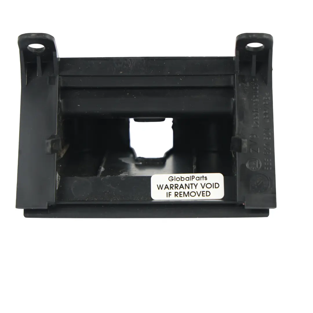 MK3 Heckklappe Schloss Verriegelung Abdeckung für Skoda Octavia mit Teilenummer 5E5827520 Skoda Octavia MK3 Heckklappe Schloss Verriegelung Abdeckung - SKU 5E5827520 - Teilenummer 5E5827520