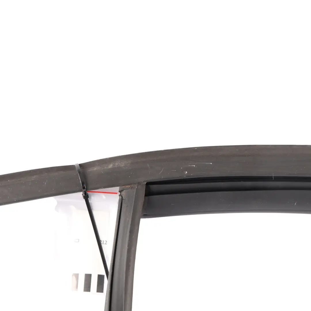 Skoda Octavia 5E Rear Door Window Glass Guide Rail Gasket Right O/S - SKU 5E5839432C - Part number 5E5839432C