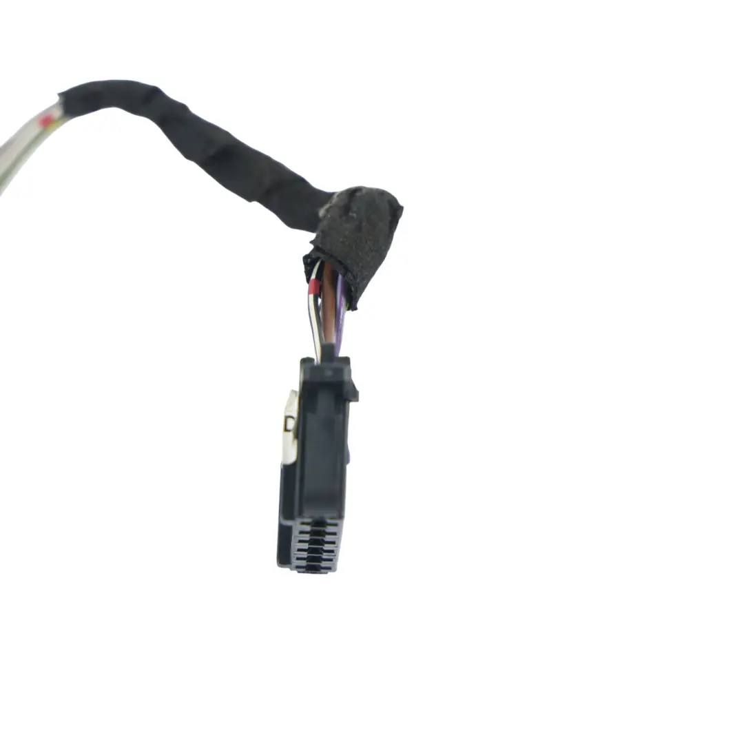 Skoda Octavia MK3 LED Rückleuchte Kabelbaum Stecker Links - SKU 5E5945111-2 - Teilenummer 5E5945111