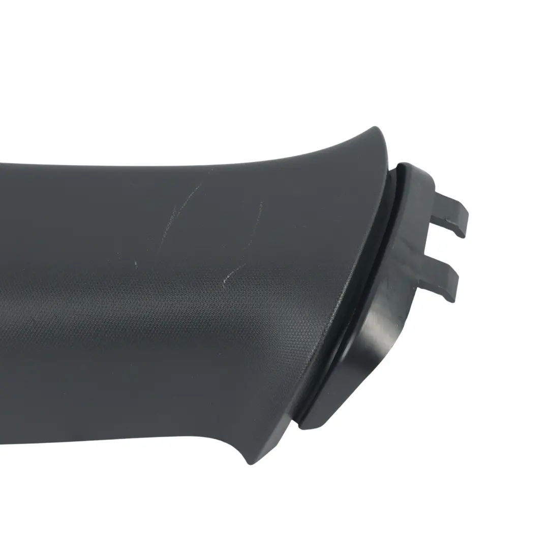 Panel Moldura Columna Pilar C Trasero Derecho para Skoda Octavia 5E con número de pieza 5E9867288D Skoda Octavia 5E Panel Moldura Columna Pilar C Trasero Derecho - SKU 5E9867288D - Número de pieza 5E9867288D