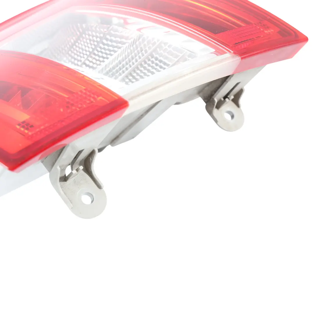 Skoda Octavia Mk3 Kombi Lampa Tylna Prawa 5E9945112A - SKU 5E9945096A - Numer Części 5E9945096A