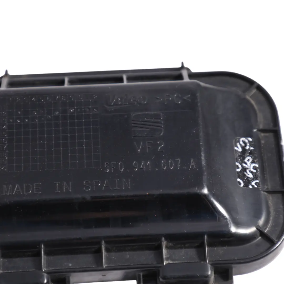 Seat Leon 5F High Beam Light Protective Cap Cover Panel - SKU 5F0941607A - Part number 5F0941607A