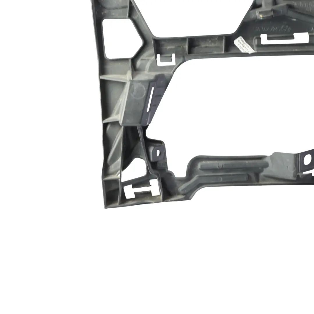 Volkswagen Golf Mk7 Staffa Montaggio Paraurti Anteriore Destra - SKU 5G0807724D - Numero di parte 5G0807724D