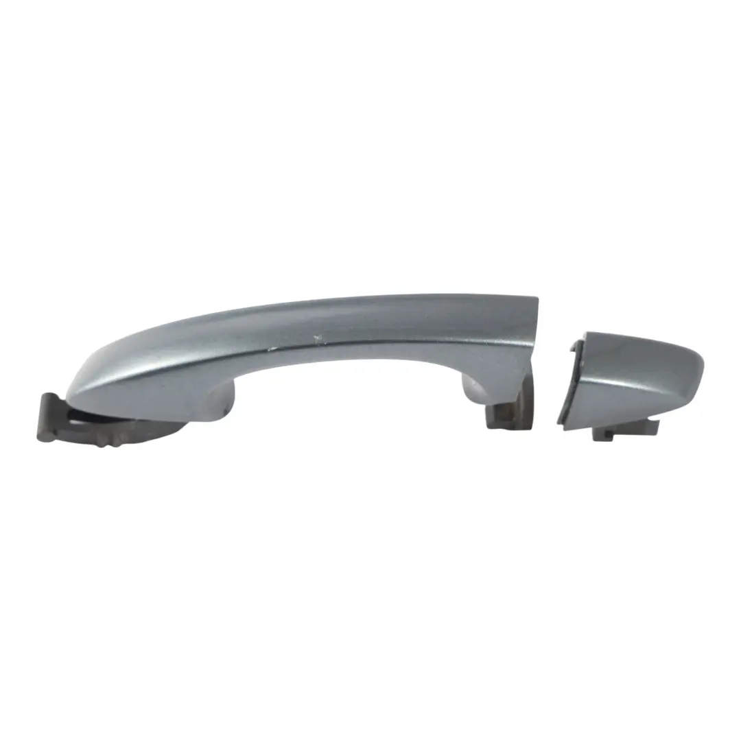 Skoda Octavia 5E MK3 Manija Exterior Delantera Izquierda Gris Metal - F7Y - SKU 5G0837205-MEGR - Número de pieza 5G0837205