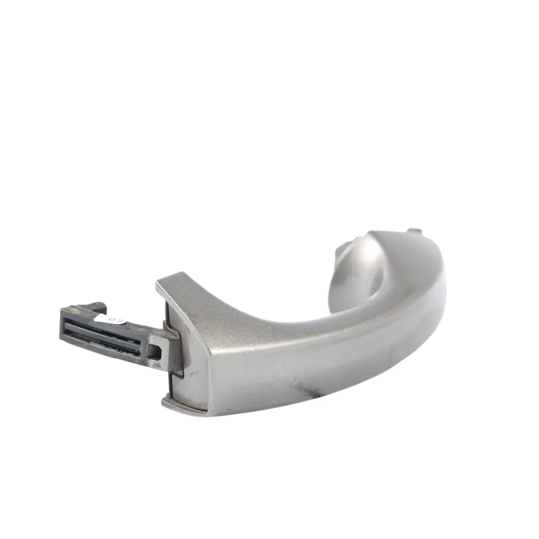 Türgriff Hinten Rechts N Grau A7N für Volkswagen Golf Mk7 mit Teilenummer 5G0837206 Volkswagen Golf Mk7 Türgriff Hinten Rechts N Grau A7N - SKU 5G0837206-LIM - Teilenummer 5G0837206