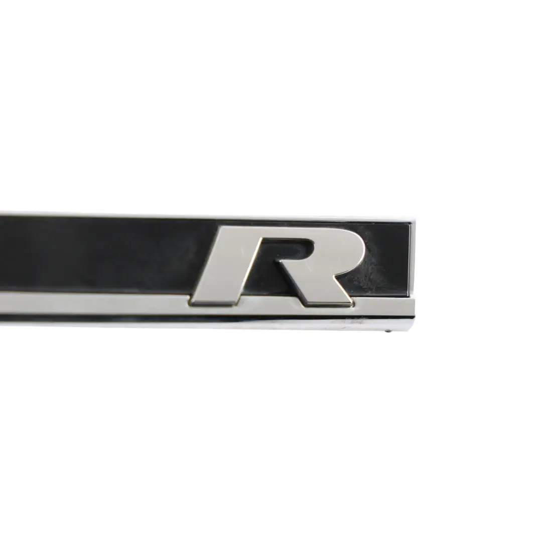 Fender Emblem Logo Badge Front Right O/S to Volkswagen Golf Mk7 R Line with Part number 5G0853688BF Volkswagen Golf Mk7 R Line Fender Emblem Logo Badge Front Right O/S - SKU 5G0853688BF - Part number 5G0853688BF