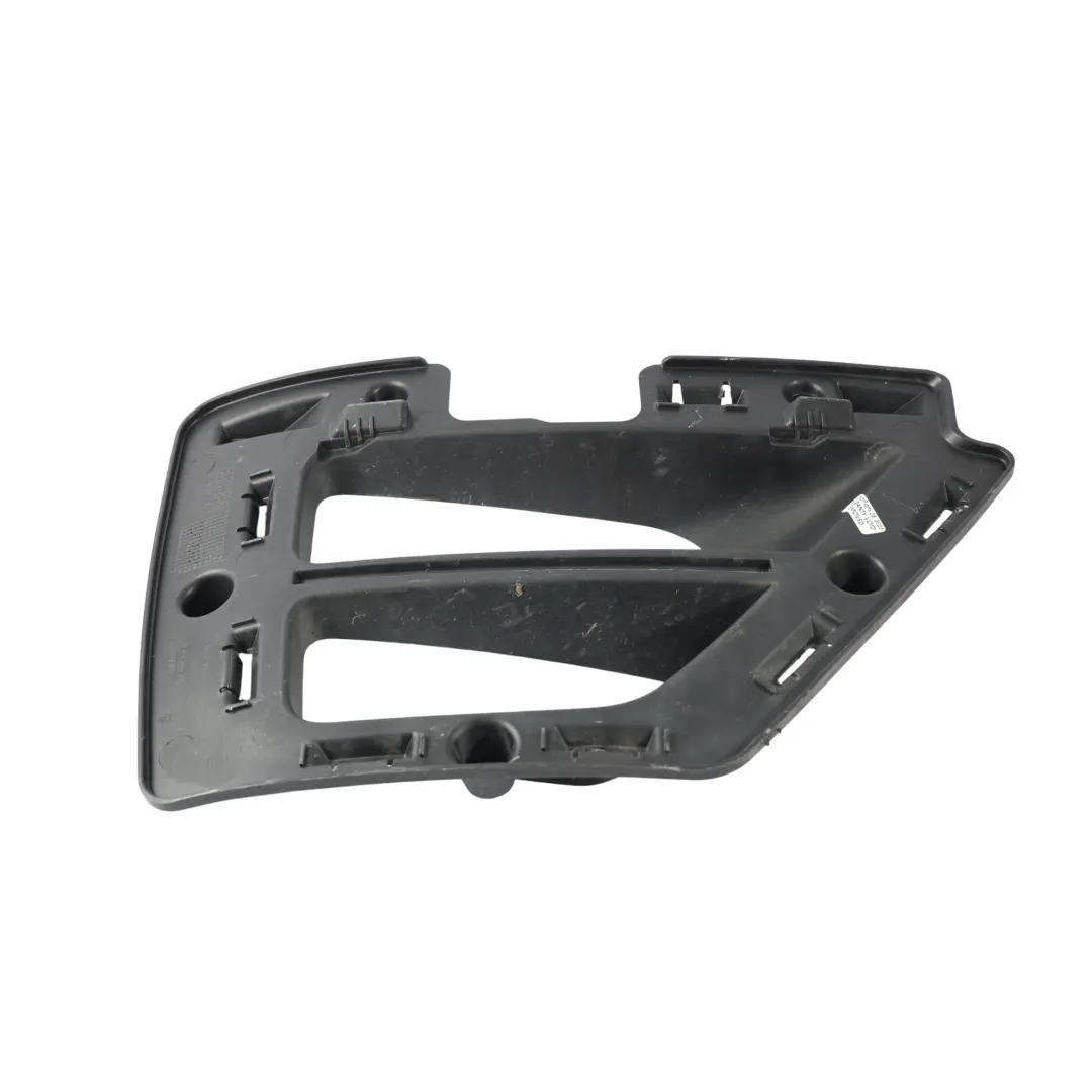 Prowadnica Kanału Powietrza Przedni Prawy do Volkswagen Golf Mk7 o numerze 5G0853950D Volkswagen Golf Mk7 Prowadnica Kanału Powietrza Przedni Prawy - SKU 5G0853950D - Numer Części 5G0853950D