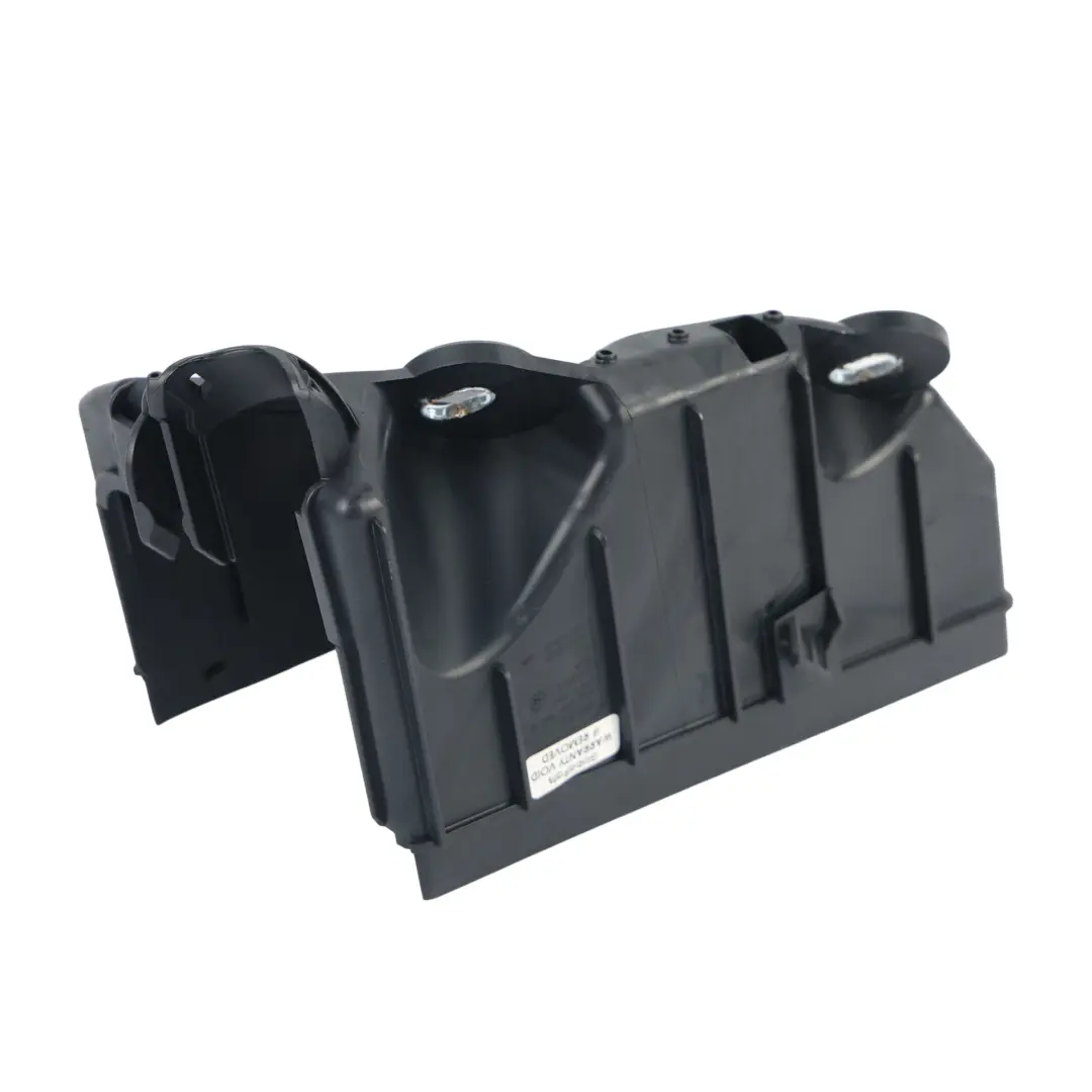 Fuse Box Control Module Relay Box Housing Cover 5Q0907361C to Audi A3 8V with Part number 5G0907361C Audi A3 8V Fuse Box Control Module Relay Box Housing Cover 5Q0907361C - SKU 5Q0907361C-2 - Part number 5G0907361C
