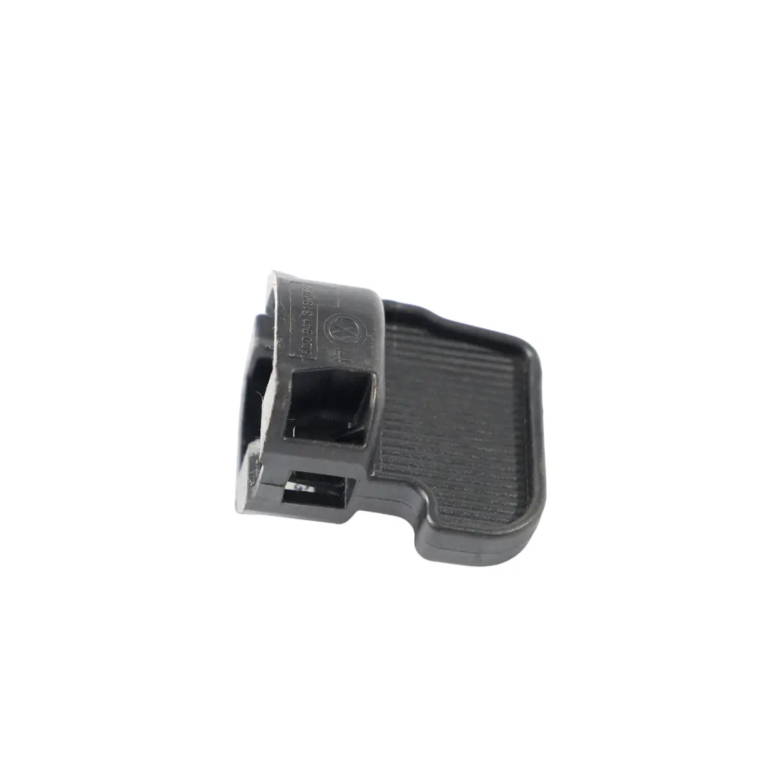 Volkswagen Golf Mk7 Headlight Turn indicator Bracket Holder - SKU 5G0941319 - Part number 5G0941319