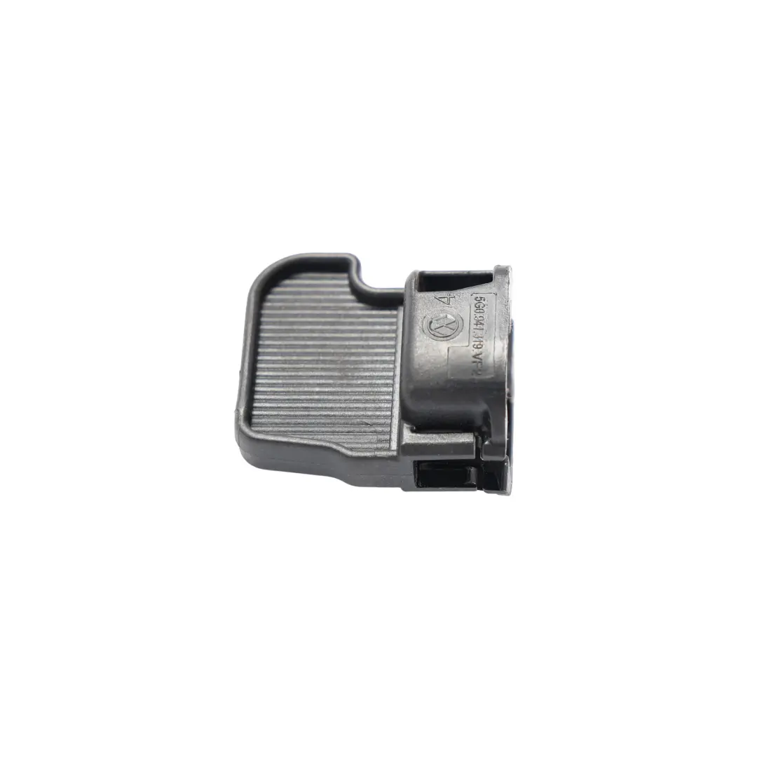 Headlight Turn indicator Bracket Holder to Volkswagen Golf Mk7 with Part number 5G0941319 Volkswagen Golf Mk7 Headlight Turn indicator Bracket Holder - SKU 5G0941319 - Part number 5G0941319