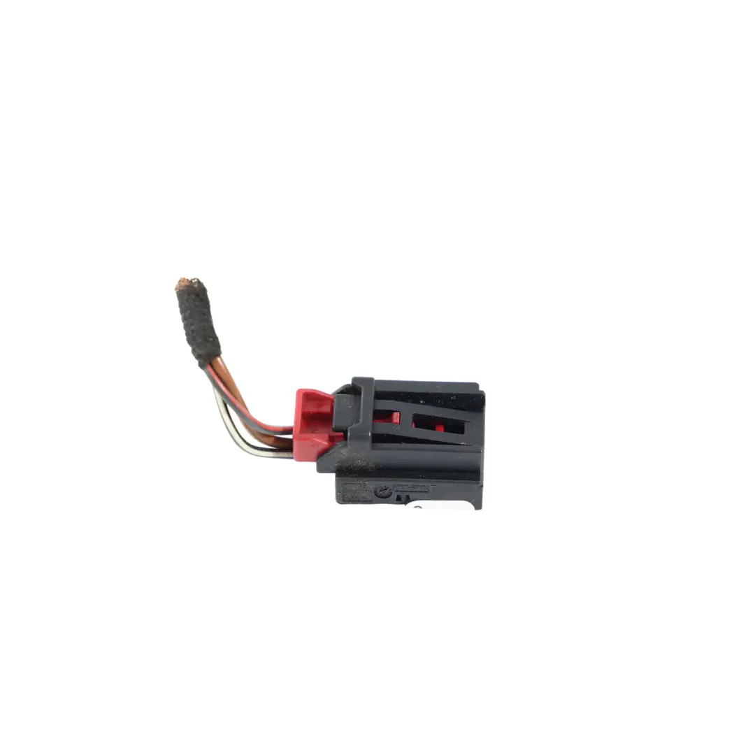 Volkswagen Golf Mk7 Rear Light Lamp Wiring Cable Adapter Left N/S - SKU 5G0945095M-2 - Part number 5G0945095M