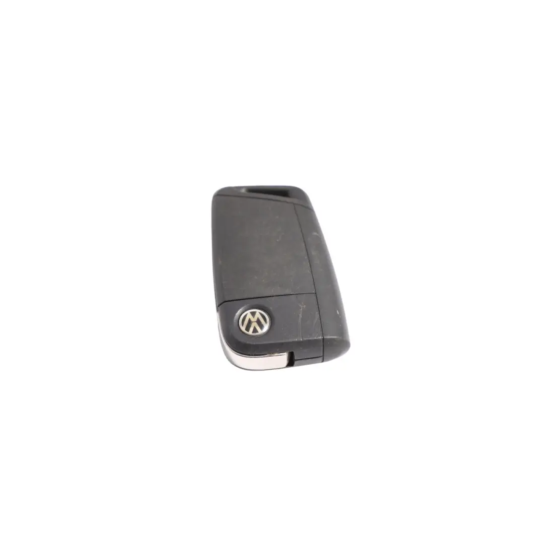 Button Remote Flip Key Fob to Volkswagen Golf Mk7 3 with Part number 5G0959752DD Volkswagen Golf Mk7 3 Button Remote Flip Key Fob - SKU 5G0959752DD - Part number 5G0959752DD