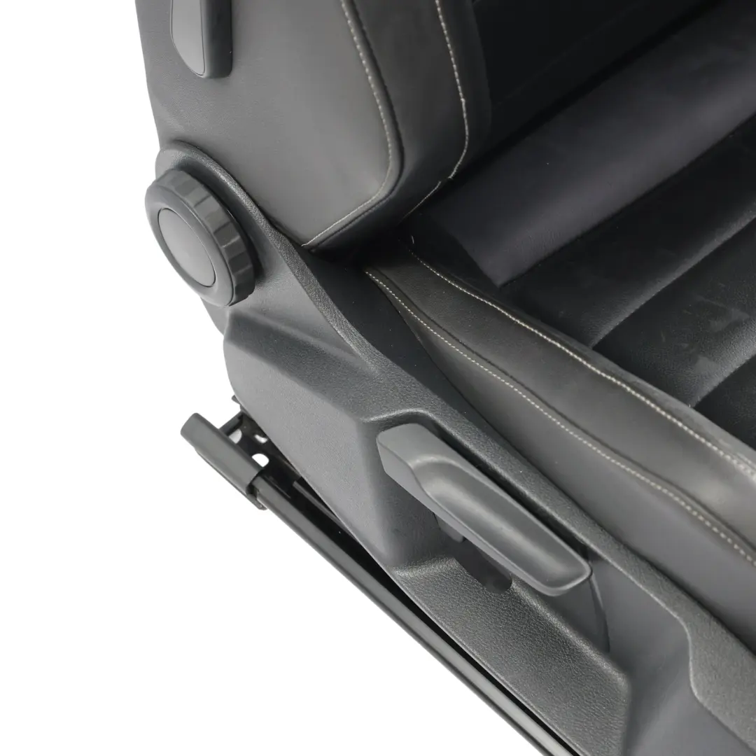 Volkswagen Golf R 5G Vordersitz Rechts Kunstleder Titan Schwarz Beheizt - SKU 5G3881806DB-1 - Teilenummer 5G3881806DB